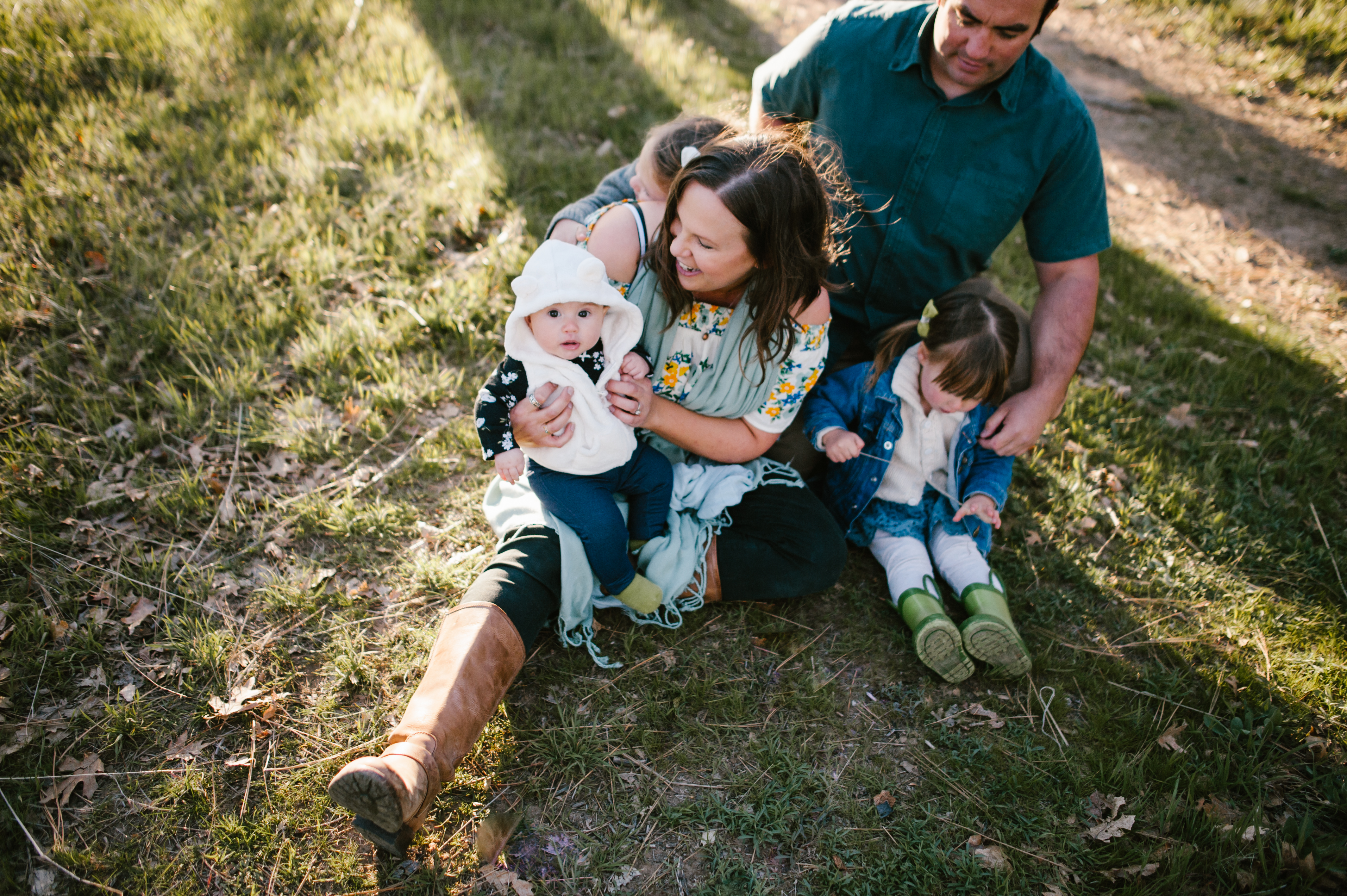 Family Cuddlesat a Family Session at Lake Cuyamaca by Kylie Rae Photography