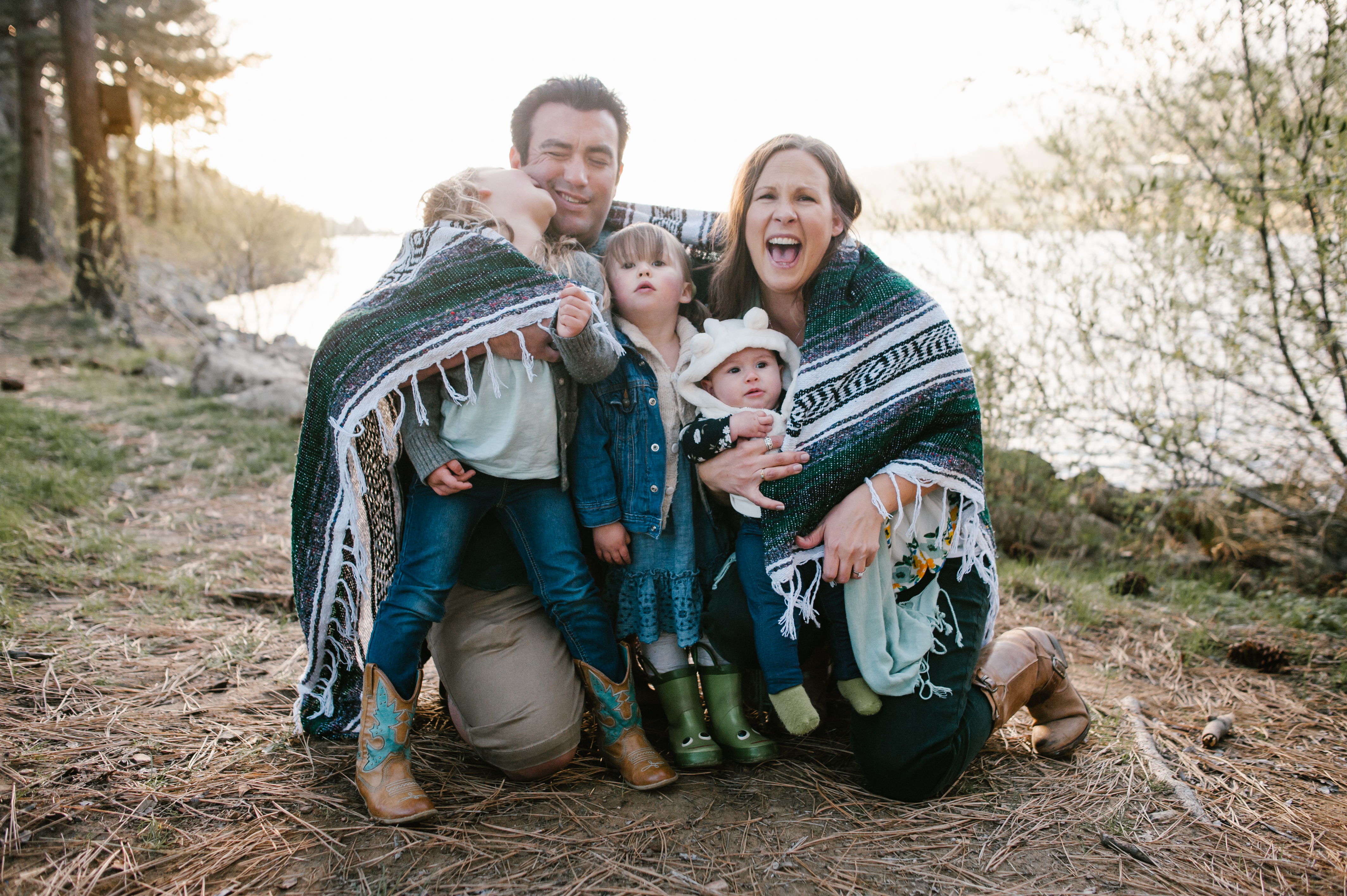 Family in a blanketat a Family Session at Lake Cuyamaca by Kylie Rae Photography