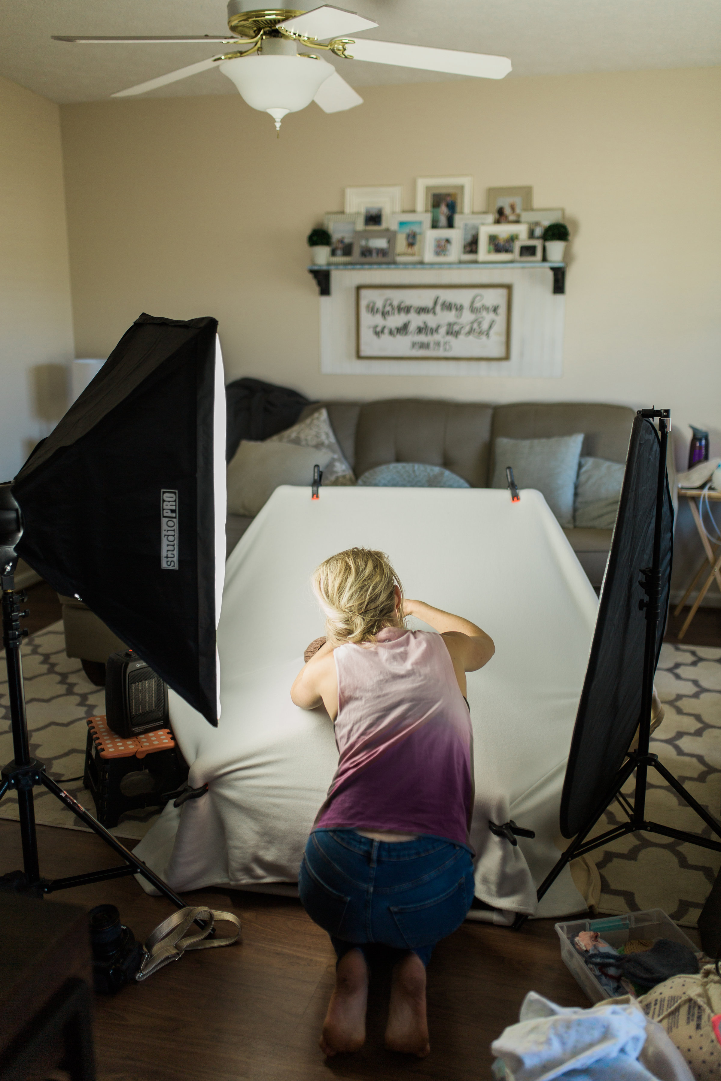 Why you should do an In Home Newborn Session Photos by Kylie Rae Photography