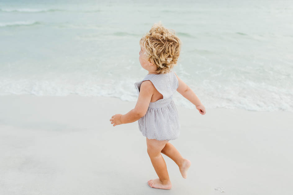 Family Session in Santa Rosa Beach Florida by Kylie Rae Photography